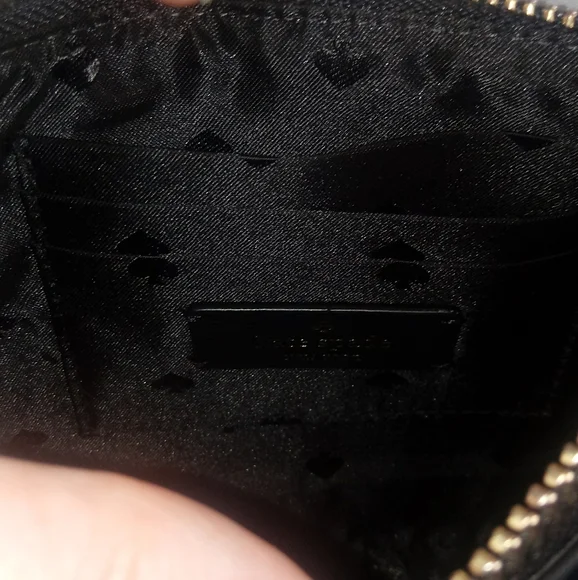 ♠NWT♠ Kate Spade Darcy Small Slim Black and White Floral Crossbody Bag - Picture 11 of 15